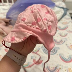 Baby girl sprint hat ideal for baby size 6-12m